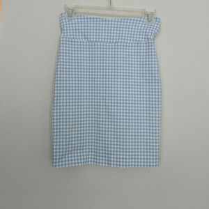 Checkered pencil skirt